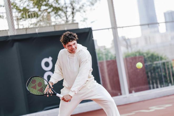 更是为其赢 更是为其赢