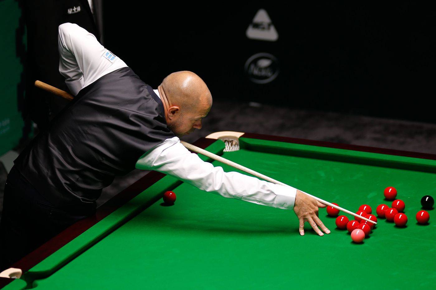 被英超劲旅 被英超劲旅