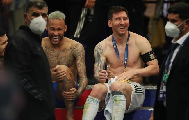 在于三点 在于三点